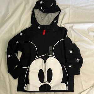 NWT - Disney light sweatshirt for little boys.
